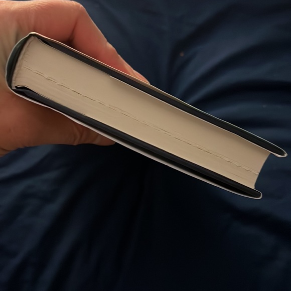 Hardcover book: Memoirs and Misinformation by Jim Carey and Dana Vachon - Picture 5 of 5